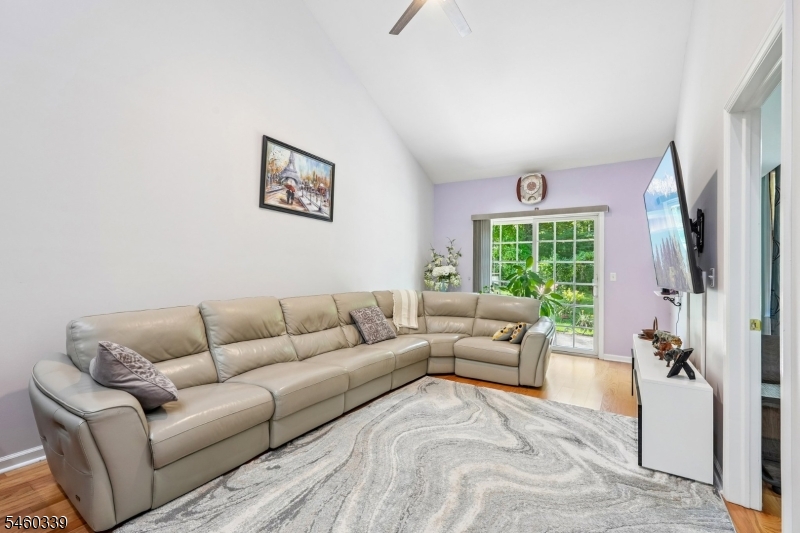 33 Spring Hollow Rd Property Photo 39