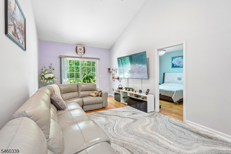 33 Spring Hollow Rd Property Photo 40