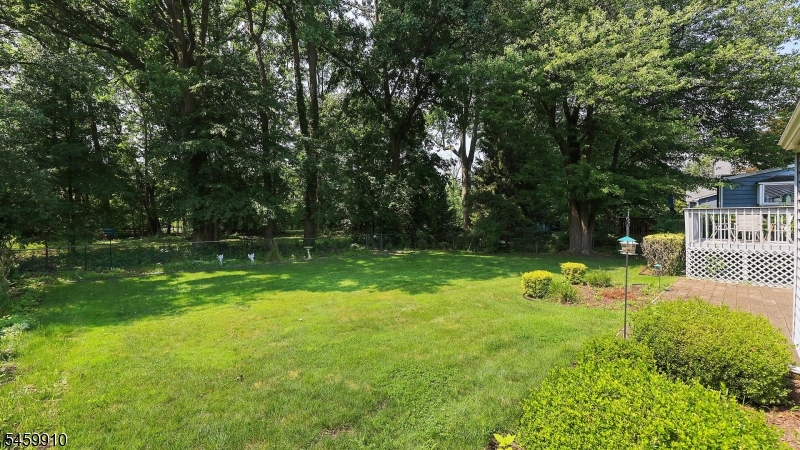 11 Munsee Dr Property Photo 30