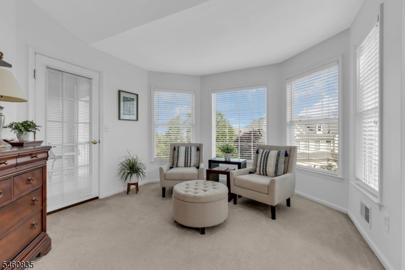 9 S Shore Dr Property Photo 14
