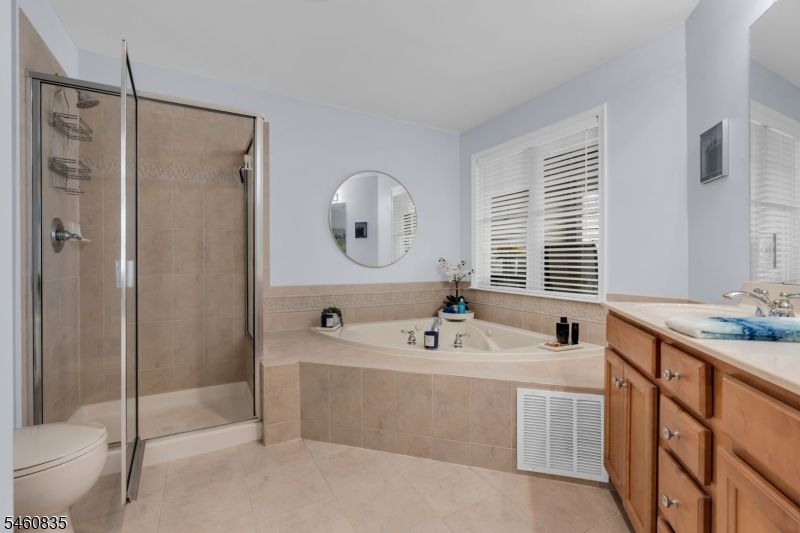 9 S Shore Dr Property Photo 15