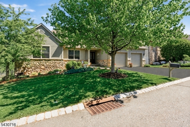 14 Wentworth Ct Property Photo 4