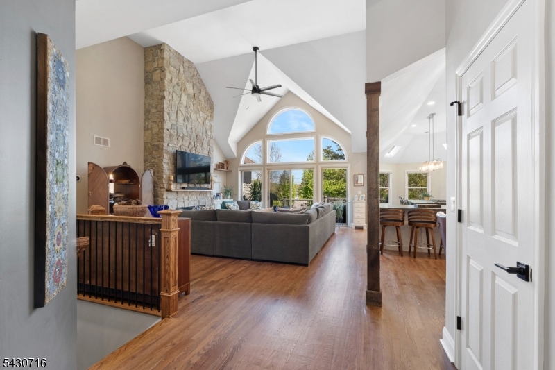 14 Wentworth Ct Property Photo 6