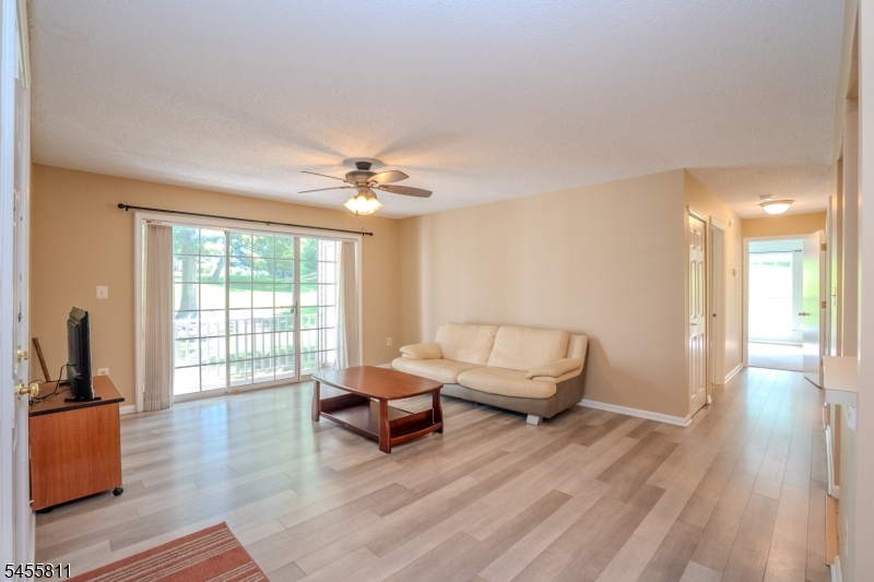 3509 Holman Ct Property Photo 4