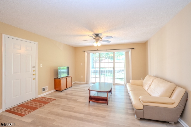 3509 Holman Ct Property Photo 6