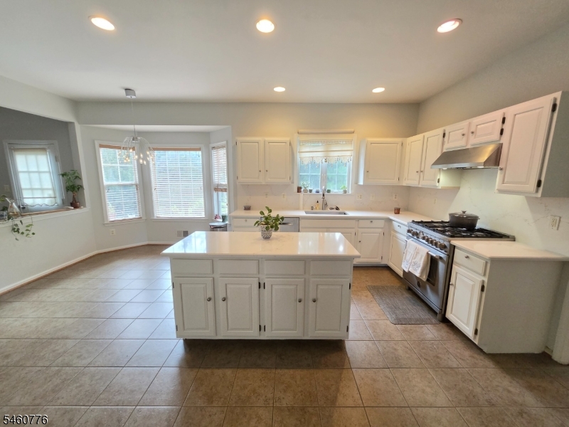 19 Goldenrod Dr Property Photo 10