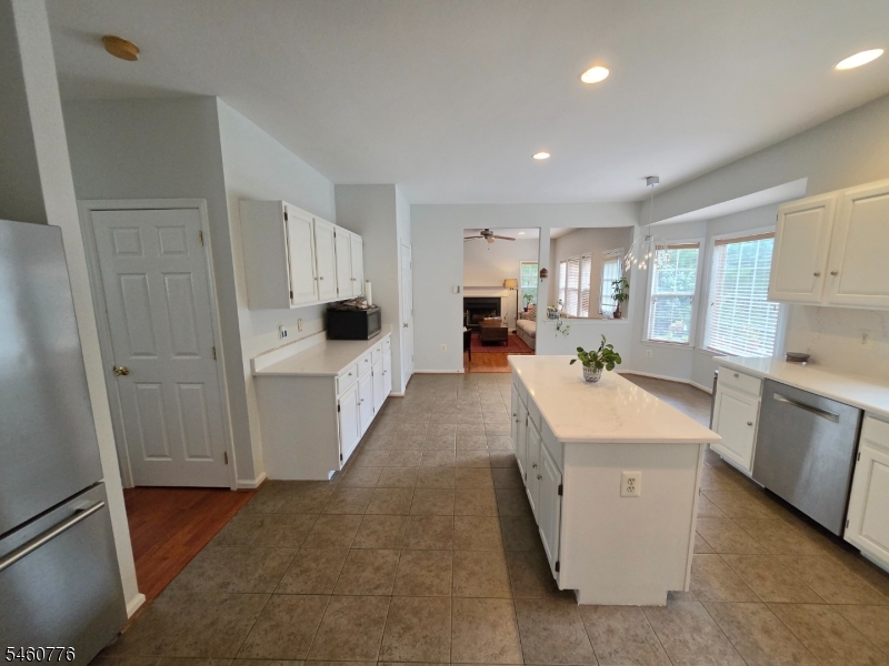 19 Goldenrod Dr Property Photo 11