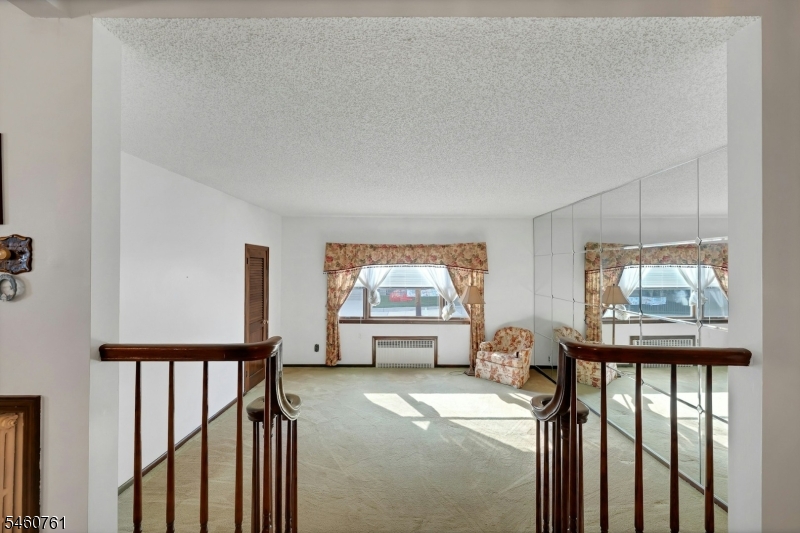 230 Lincoln Pl Property Photo 17