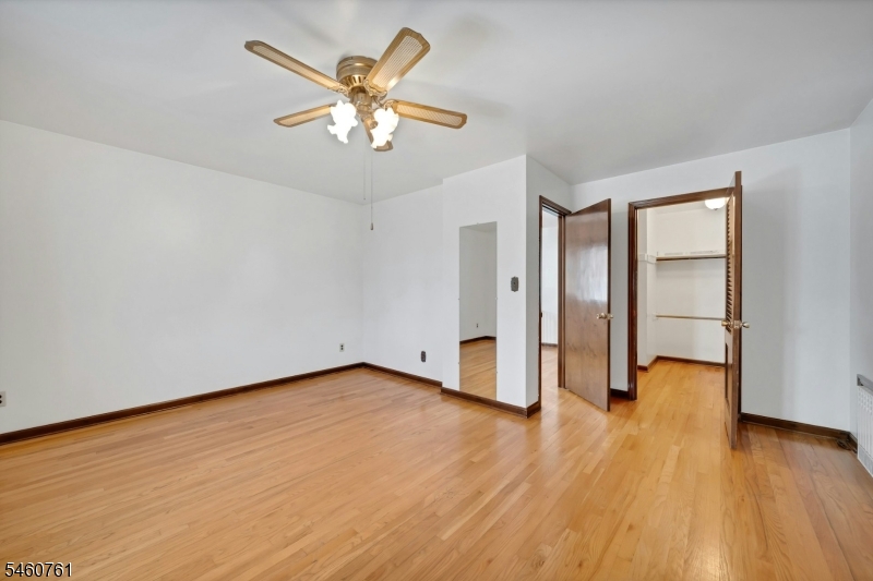 230 Lincoln Pl Property Photo 23