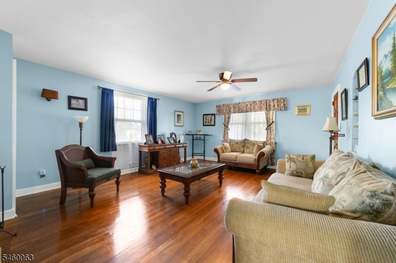 1337 Orange Ave Property Photo 6