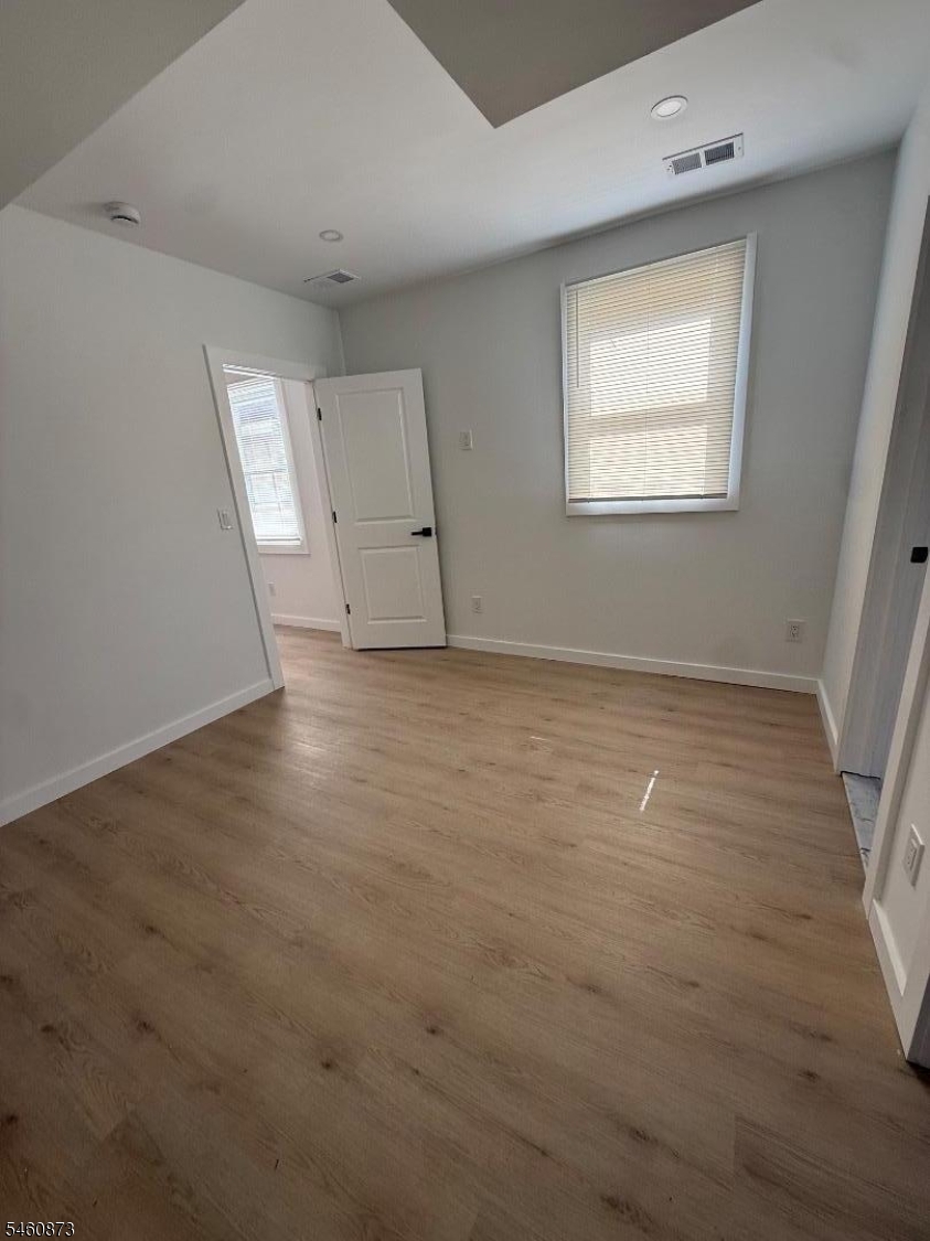 94 Broughton Ave 2a Property Photo 3