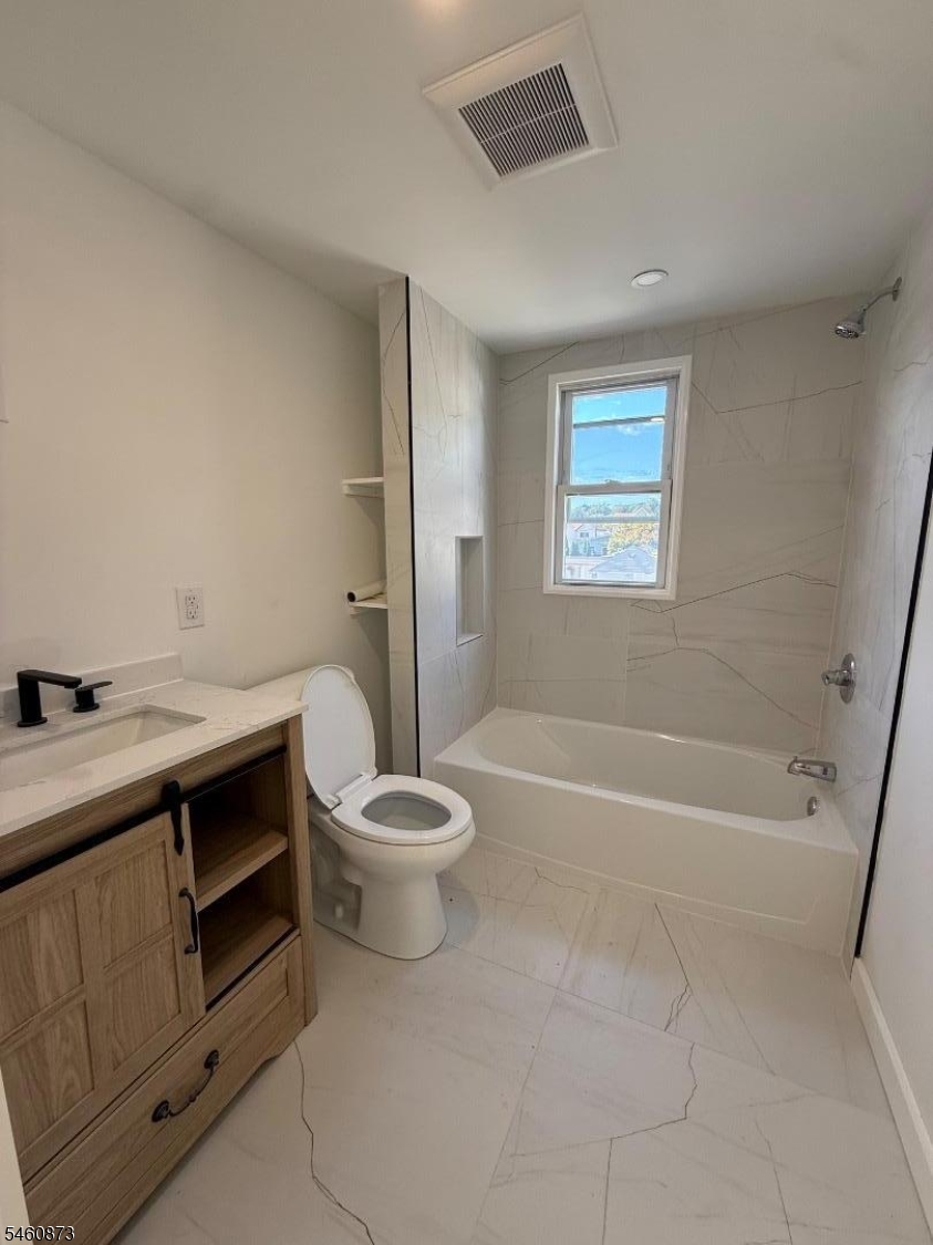 94 Broughton Ave 2a Property Photo 5