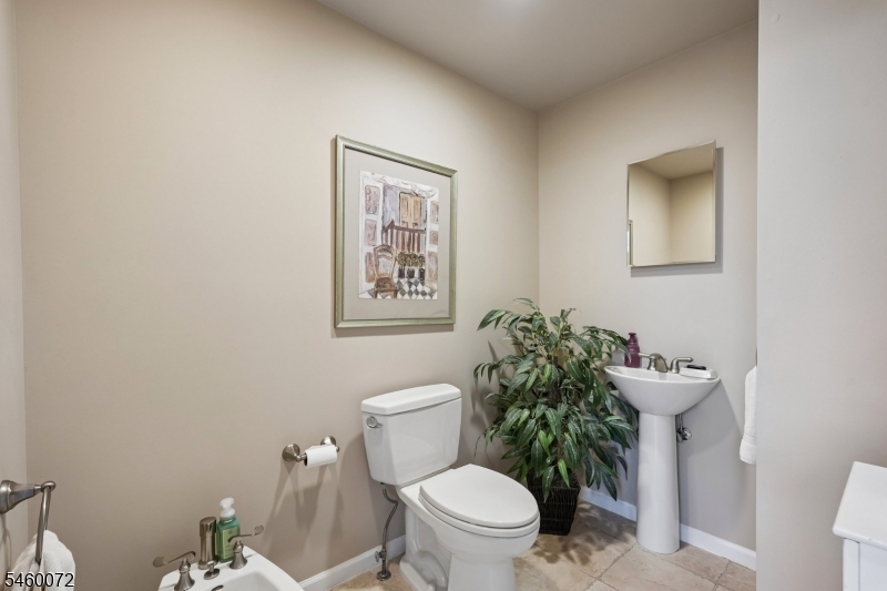 16 Apple Ln Property Photo 25
