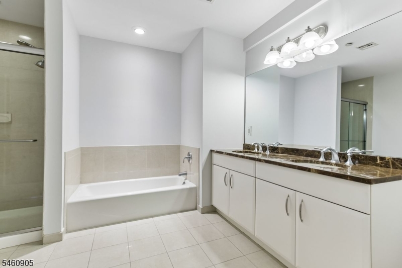 48 S Park St 517 Property Photo 35