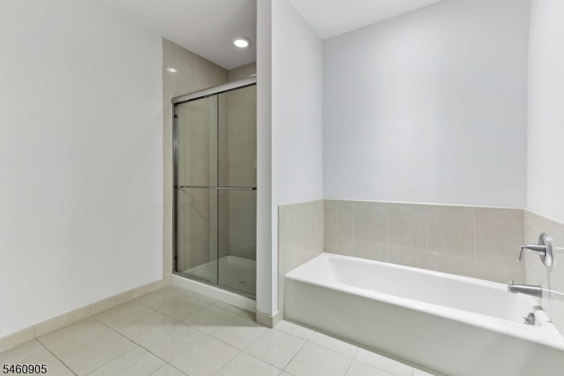 48 S Park St 517 Property Photo 37