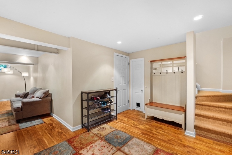 38 Park St H Property Photo 20