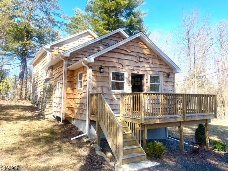 94 Banker Rd Property Photo 1