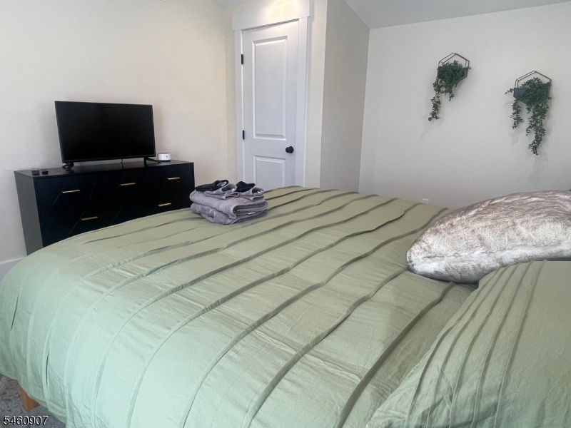 94 Banker Rd Property Photo 11