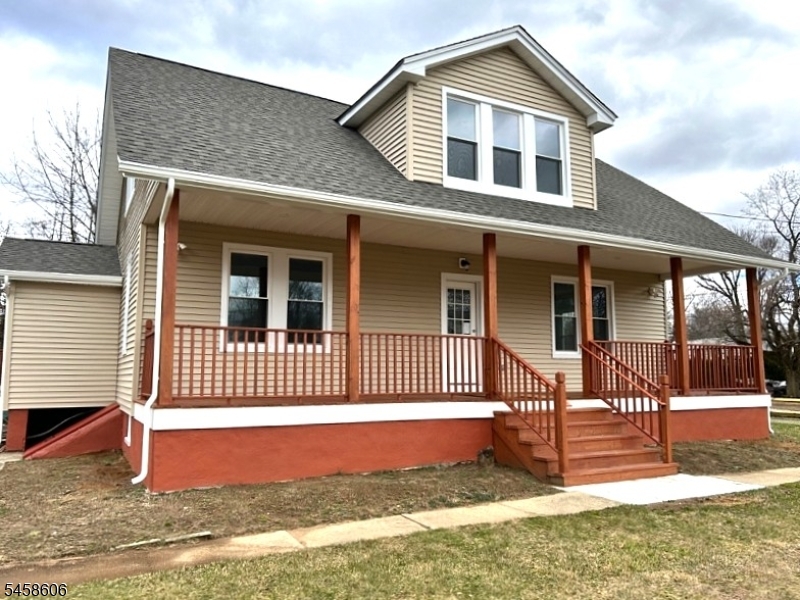 19 South St Property Photo 1
