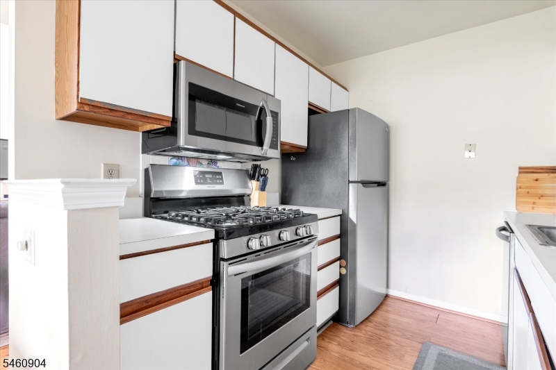 303 Tavistock Property Photo 6