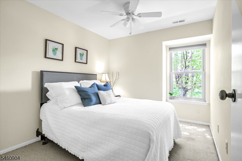 303 Tavistock Property Photo 10