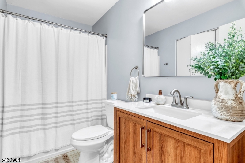 303 Tavistock Property Photo 11
