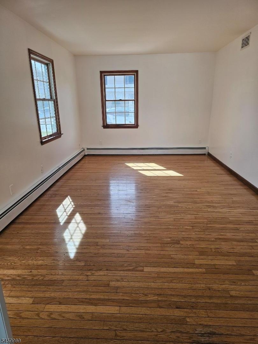 5 Cozy Glen Ct Property Photo 2