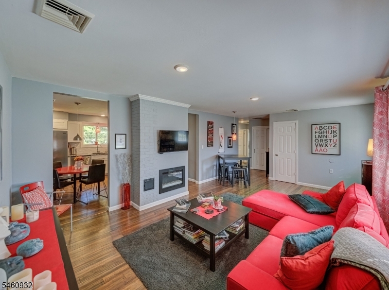 20 Mckinley Ave Property Photo 4