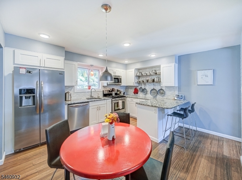 20 Mckinley Ave Property Photo 6