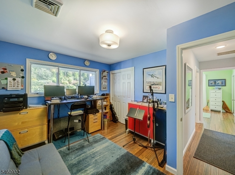 20 Mckinley Ave Property Photo 12