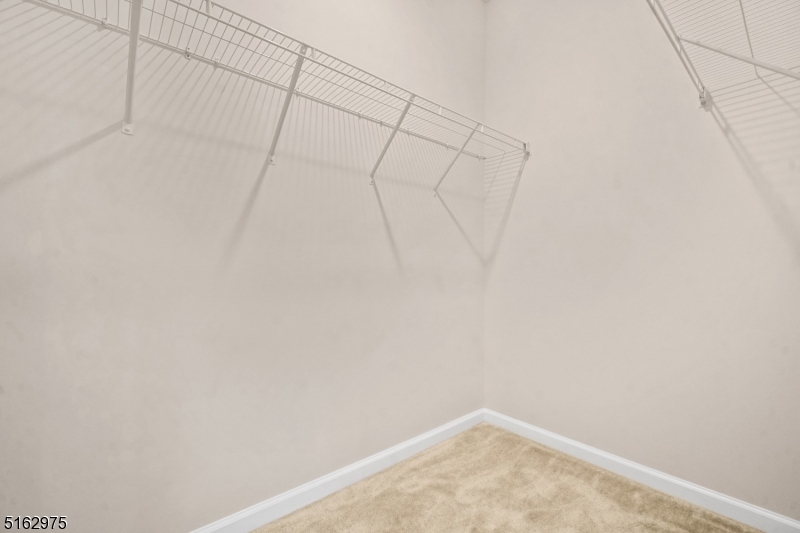 8 Jessica Ln 2103 Property Photo 18