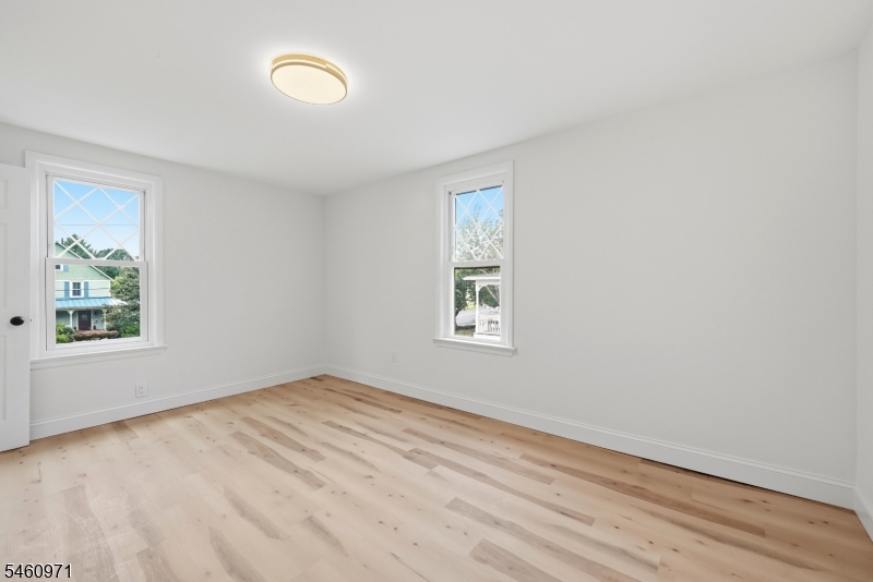 840 Berkeley Ave Property Photo 22