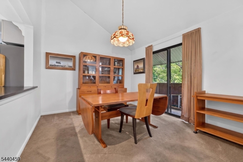 120 Swan Street Property Photo 9