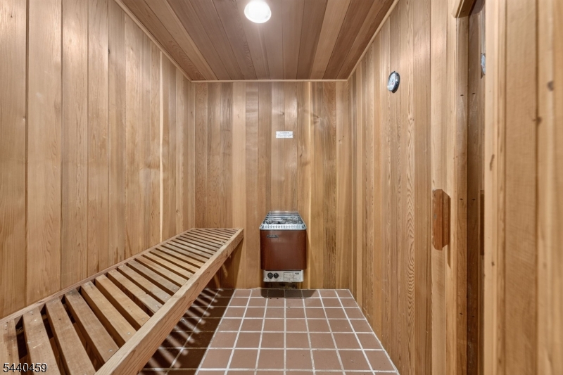 120 Swan Street Property Photo 16