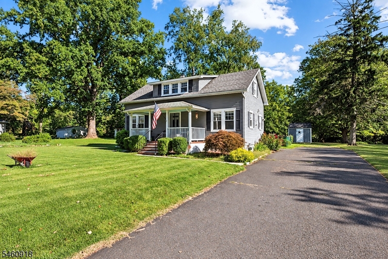 44 Readington Rd Property Photo 2