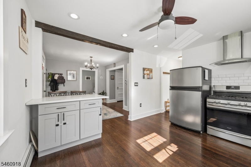 44 Readington Rd Property Photo 14