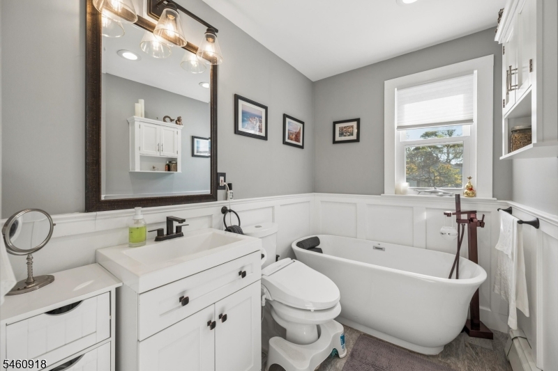 44 Readington Rd Property Photo 15