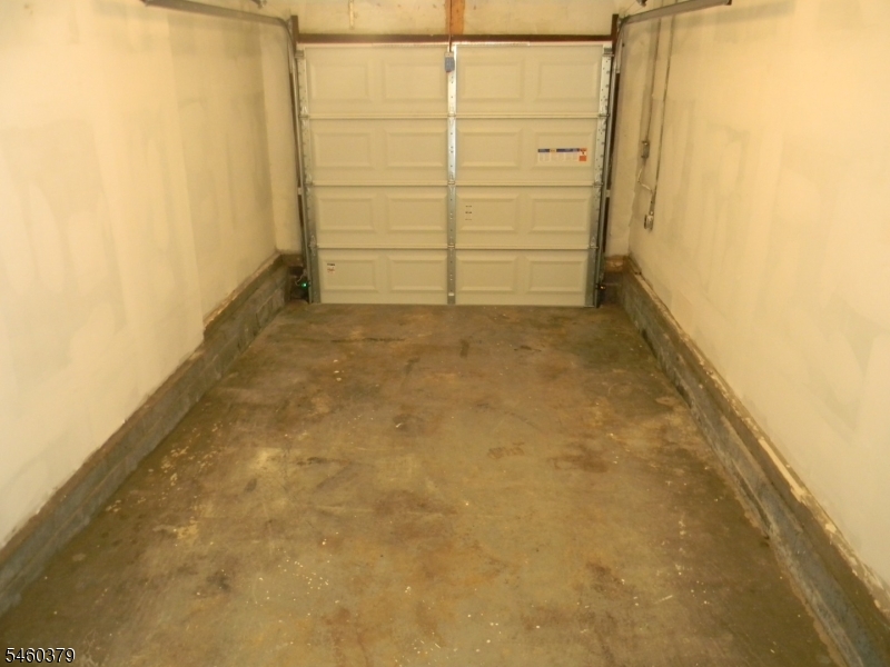 27 Violet Ter Property Photo 11