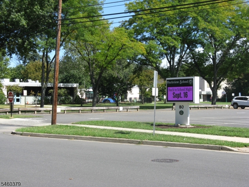 27 Violet Ter Property Photo 21