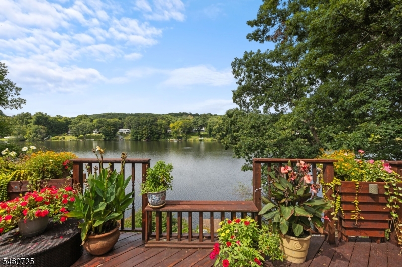158 Kitchell Lake Dr Property Photo 31