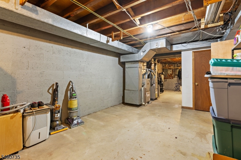 158 Kitchell Lake Dr Property Photo 47