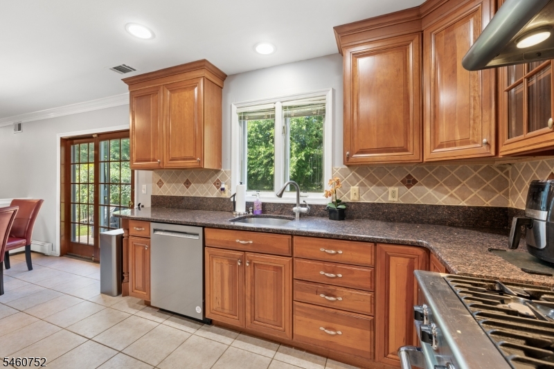 3 Hughey Lane Property Photo 16