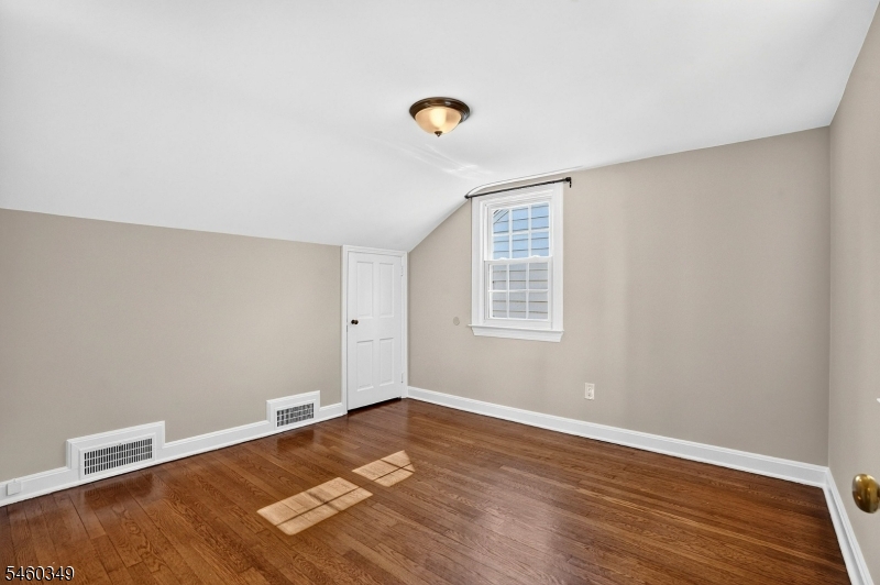 856 Rahway Ave Property Photo 21