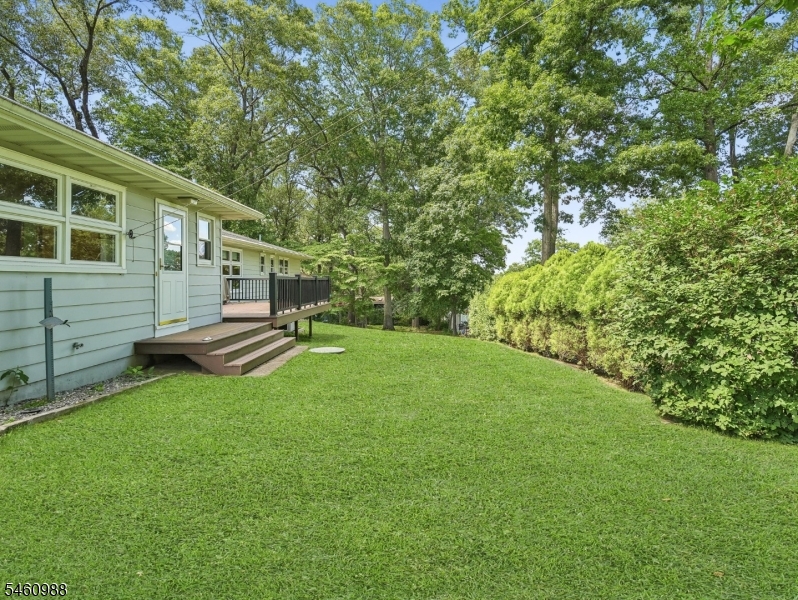 45 Sunset Rd Property Photo 26