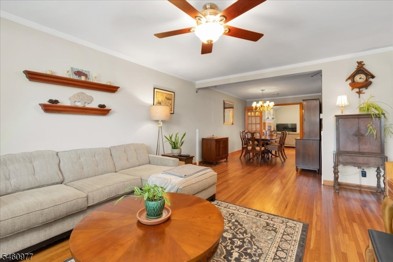 40 2nd Ave Property Photo 10