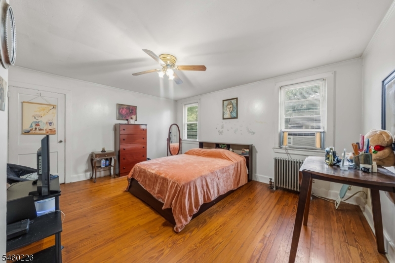 20 Berkley St Property Photo 11