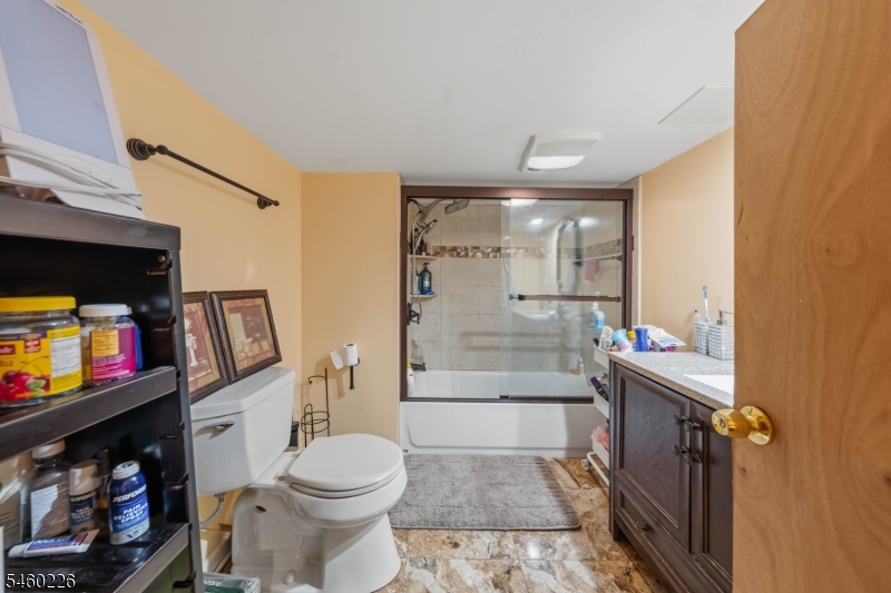 20 Berkley St Property Photo 19