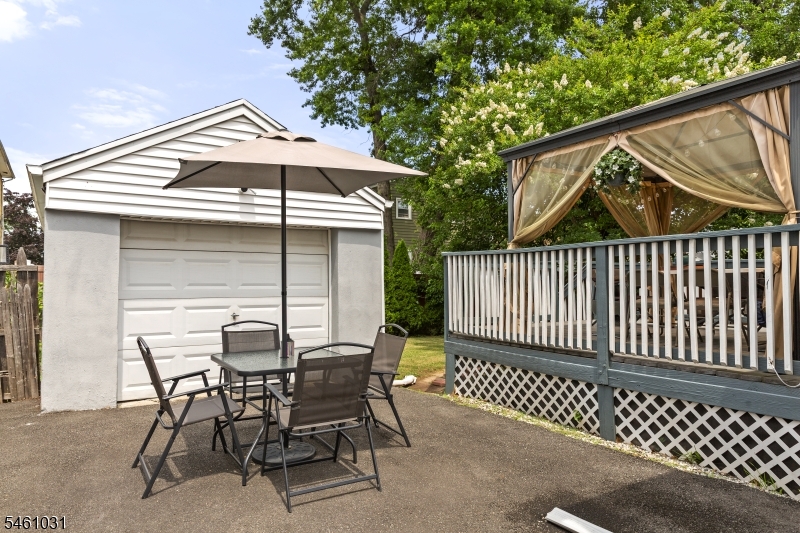 1147 Passaic Ave Property Photo 45
