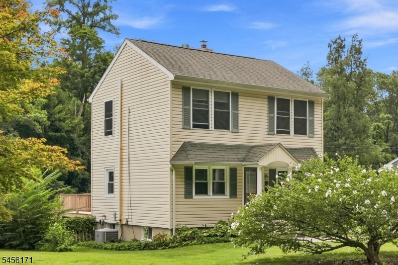 26 Mount Arlington Rd Property Photo 1