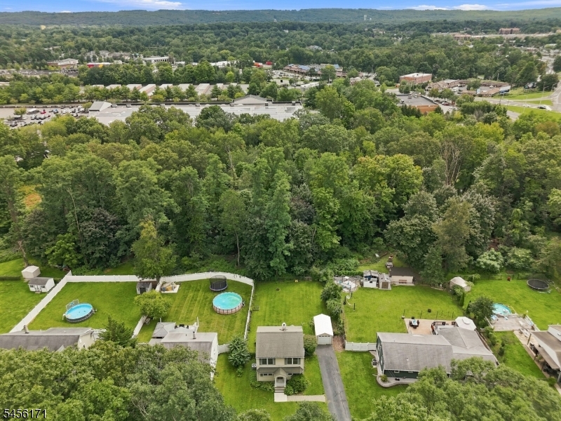 26 Mount Arlington Rd Property Photo 5